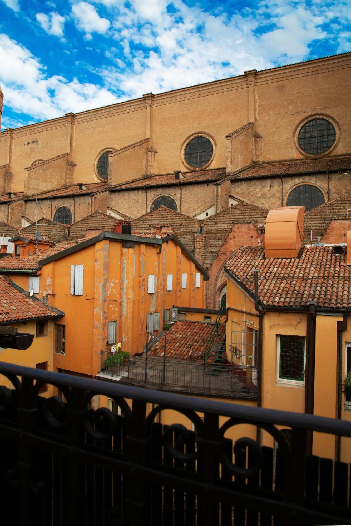 Bologna Rooftop - Twa Bagian luar foto